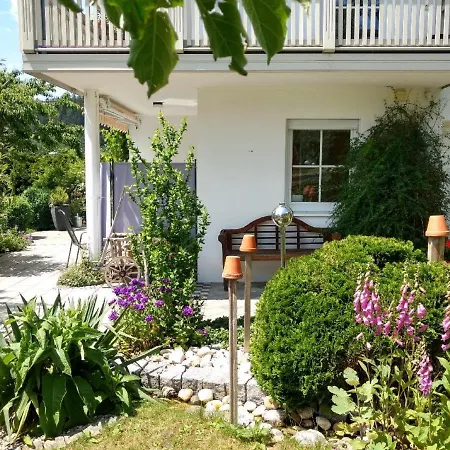Daire Haus Paradies Superior Fewo's Loft, Terrasse, Private Sauna, Aktiv Card, *