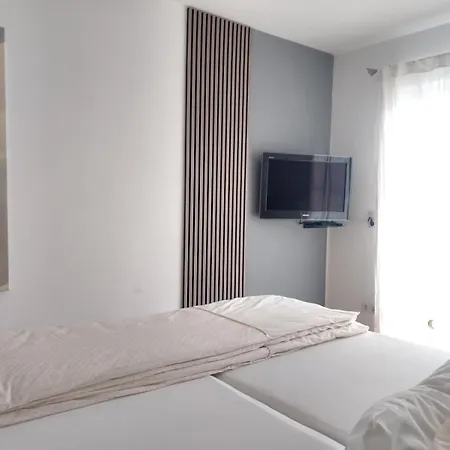 Haus Paradies Superior Fewo's Loft, Terrasse, Private Sauna, Aktiv Card, Apartamento *