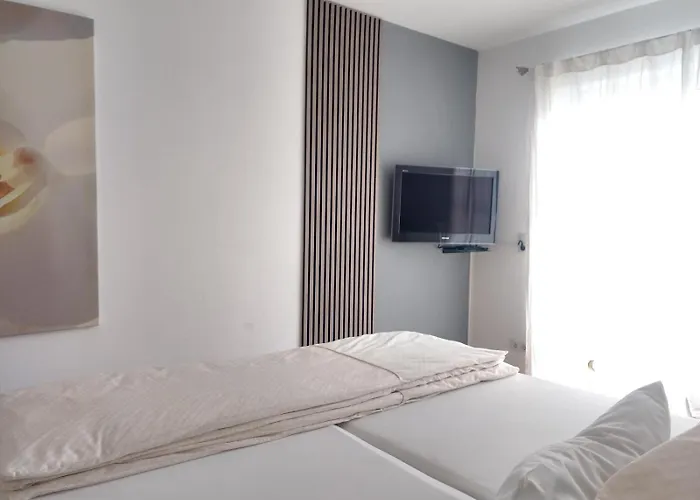 Haus Paradies Superior Fewo's Loft, Terrasse, Private Sauna, Aktiv Card, Daire *